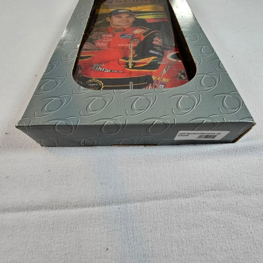 Jebco Clocks Jeff Gordon NASCAR Wall Clock Limited Edition 472/5000 24 DuPont